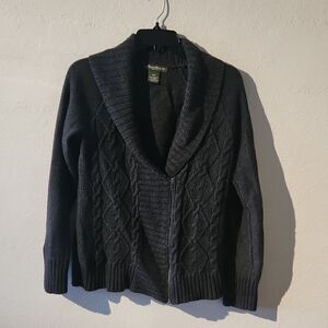 Eddie bauer ladies v-neck gray sweater size medium
